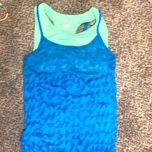 Old Navy Active girls workout Tank Top - Size L 10-12